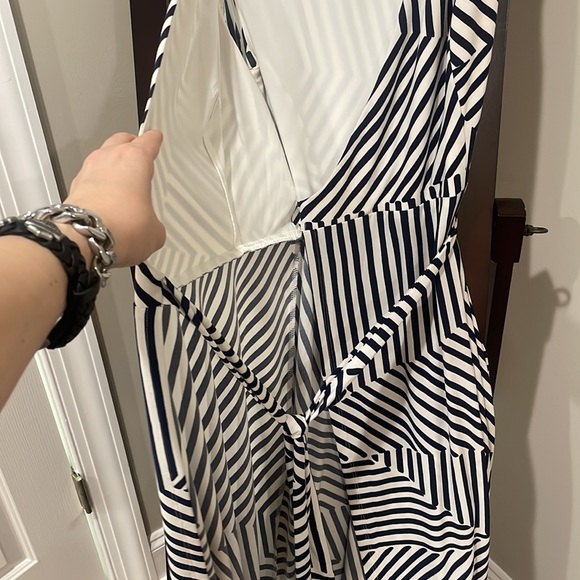 Ralph Lauren Maxi Dress - Picture 5 of 5